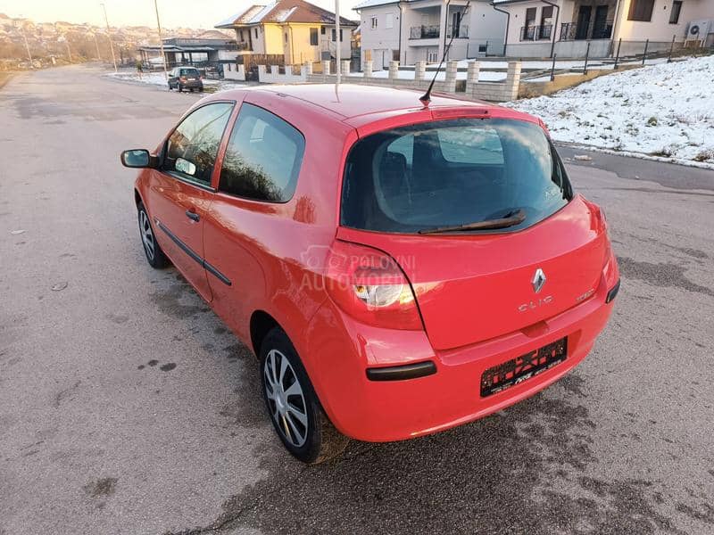 Renault Clio 1.2 TOOP