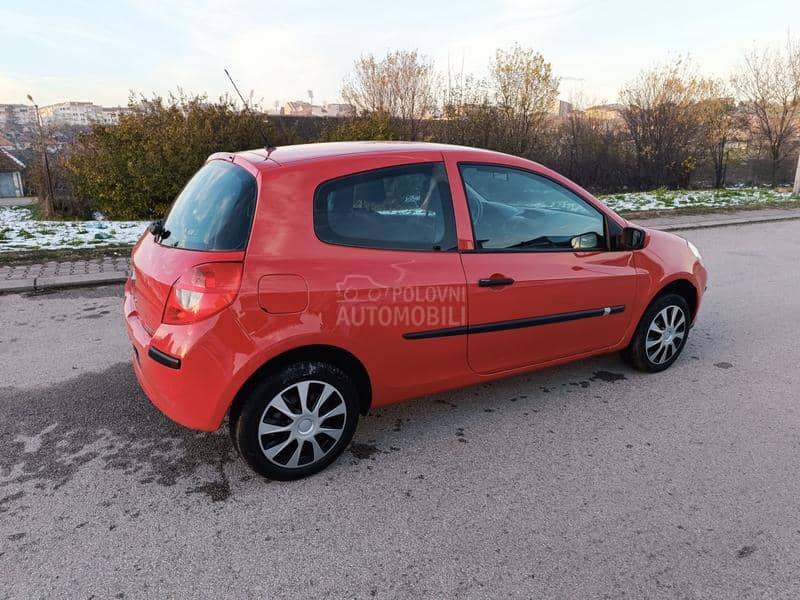 Renault Clio 1.2 TOOP