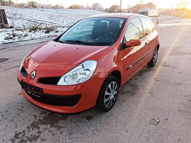 Renault Clio 1.2 TOOP