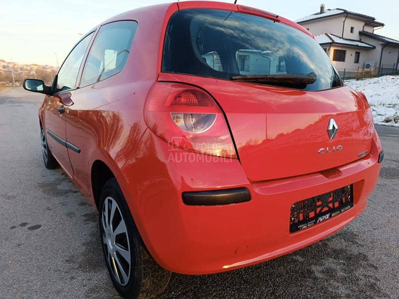 Renault Clio 1.2 TOOP