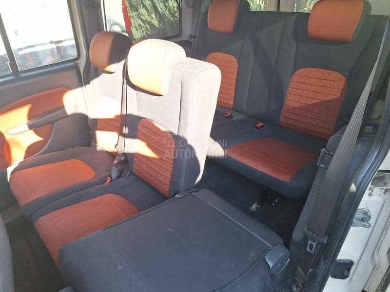 Fiat Doblo 1.9 MLTJ KLIM A 7SED