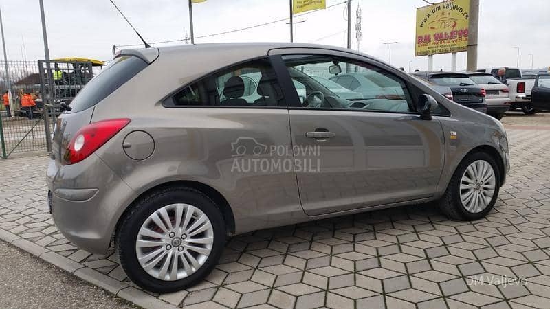 Opel Corsa D 1.2 SEKV.PL/0DLIČNA