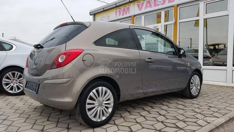 Opel Corsa D 1.2 SEKV.PL/0DLIČNA