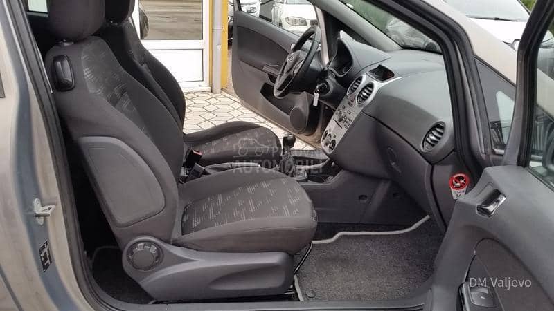 Opel Corsa D 1.2 SEKV.PL/0DLIČNA