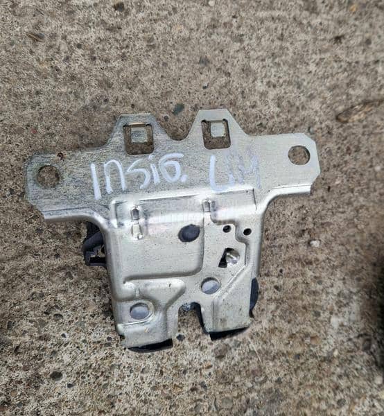 Brava gepeka limuzina