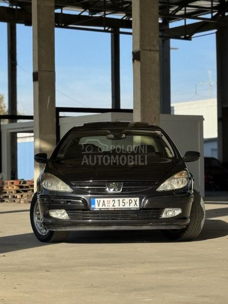 Peugeot 607 