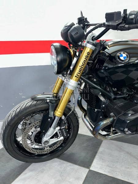 BMW RnineT