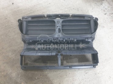 F10 prsa usmerivac vazduha za BMW Serija 5 od 2011. do 2016. god.