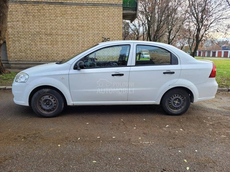 Chevrolet Aveo 1.2