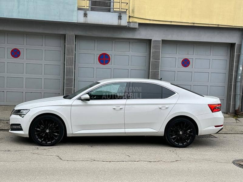 Škoda Superb STYLE MATRIX VIRTUAL