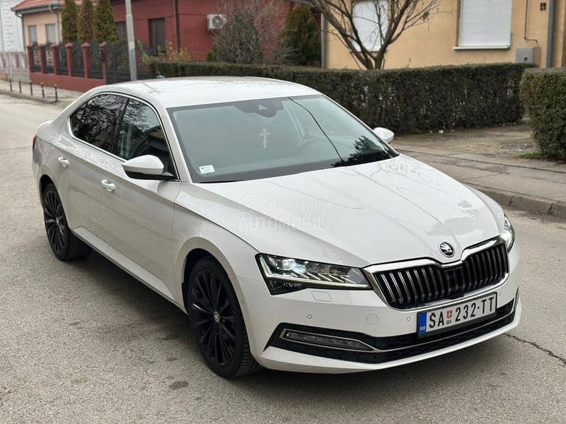 Škoda Superb STYLE MATRIX VIRTUAL