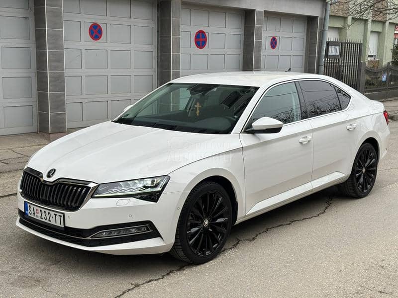 Škoda Superb STYLE MATRIX VIRTUAL