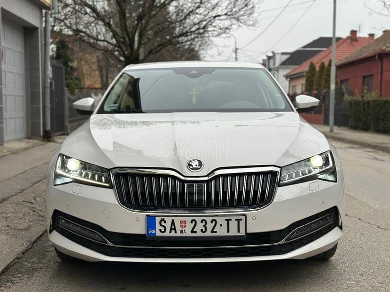 Škoda Superb STYLE MATRIX VIRTUAL