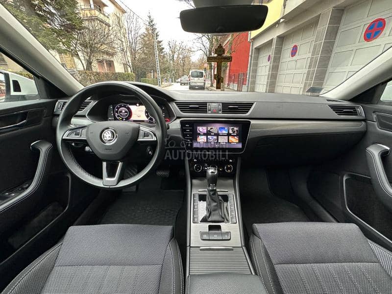 Škoda Superb STYLE MATRIX VIRTUAL