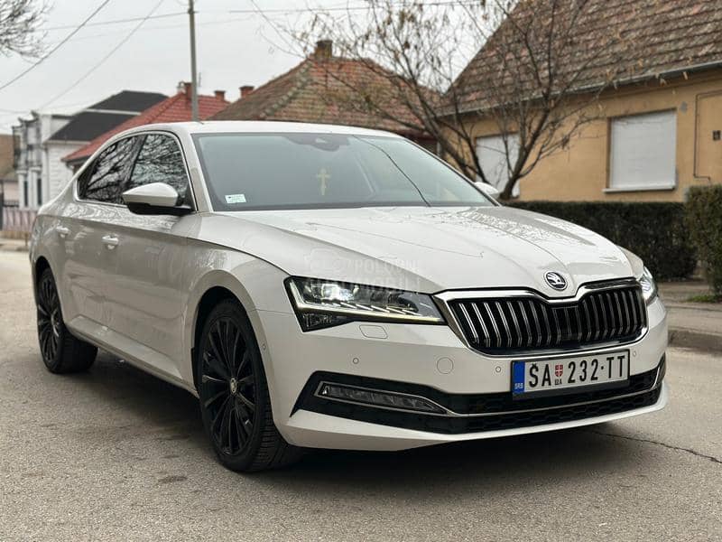 Škoda Superb STYLE MATRIX VIRTUAL