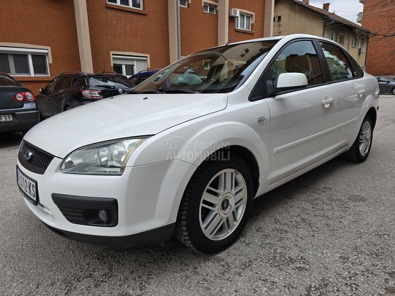 Ford Focus 1.6 VREDI POGLEDATI