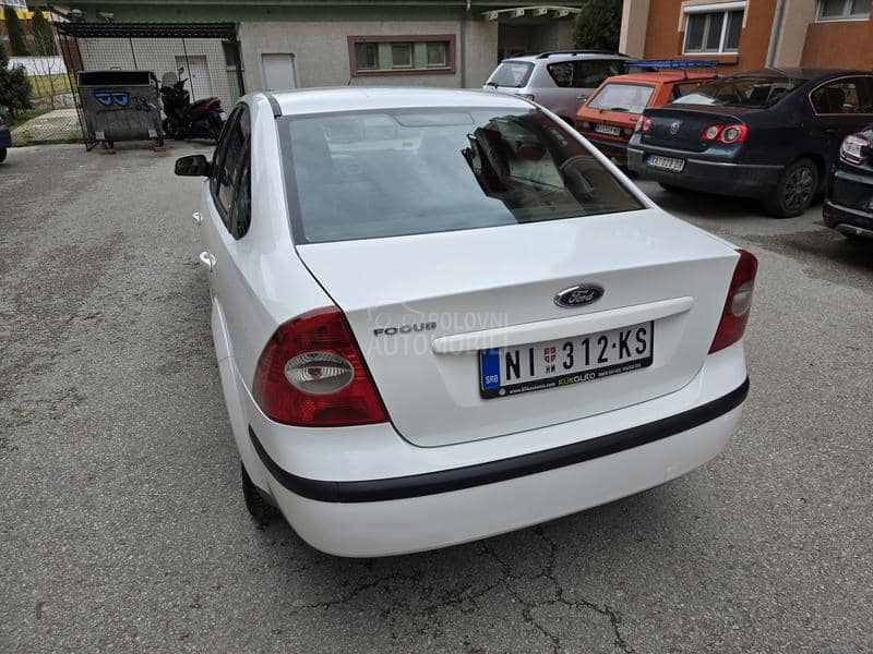 Ford Focus 1.6 VREDI POGLEDATI