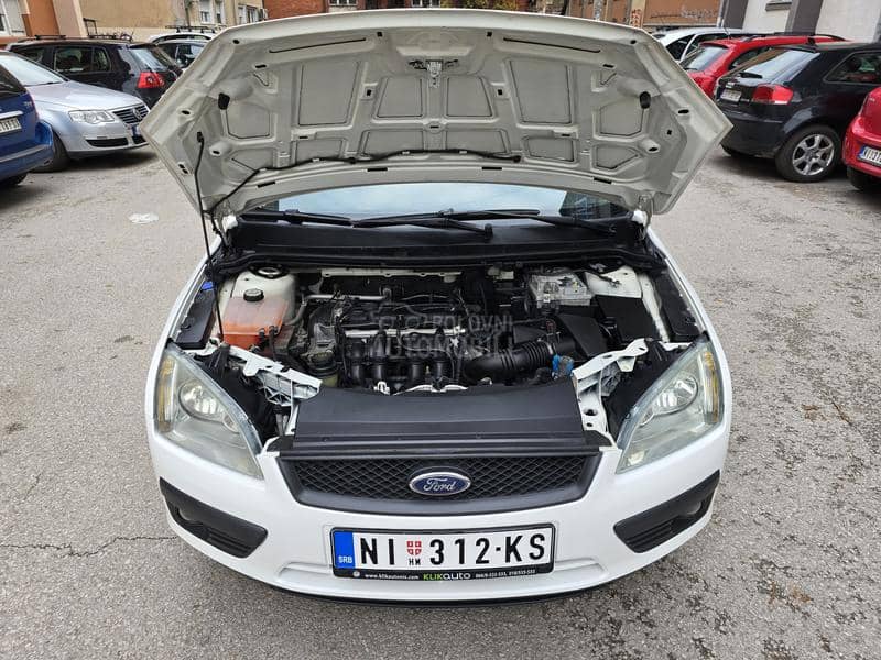 Ford Focus 1.6 VREDI POGLEDATI