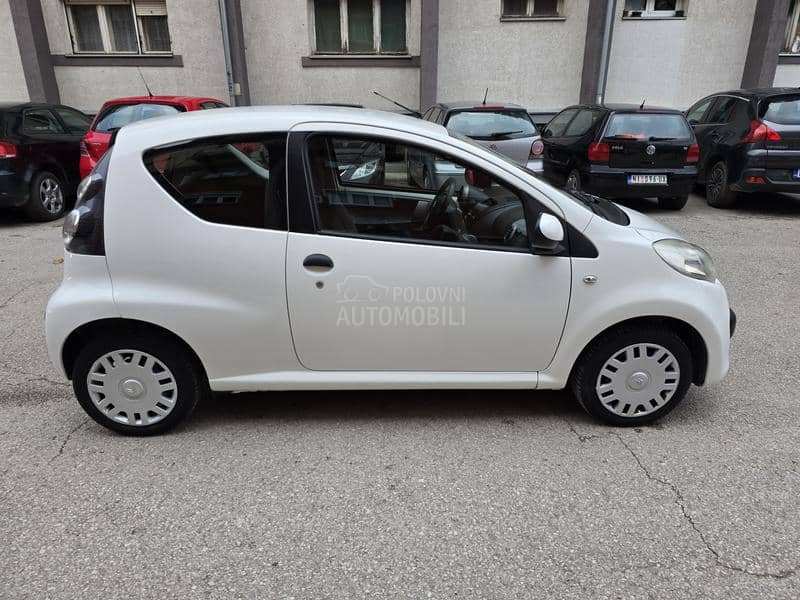 Citroen C1 VREDI POGLEDATI