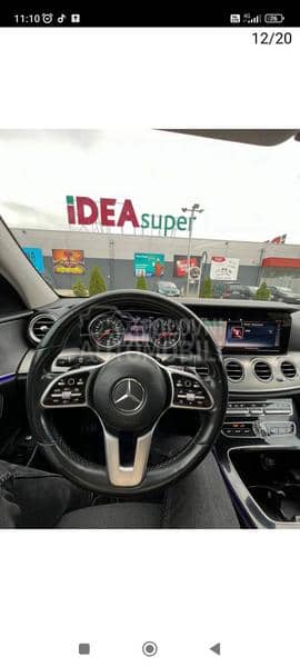 Mercedes Benz E 200 