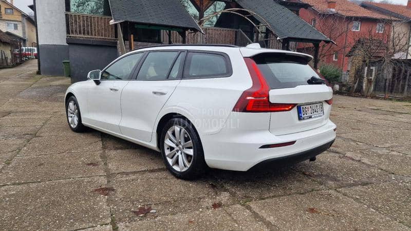 Volvo V60 2,0 d vitrual  Nov