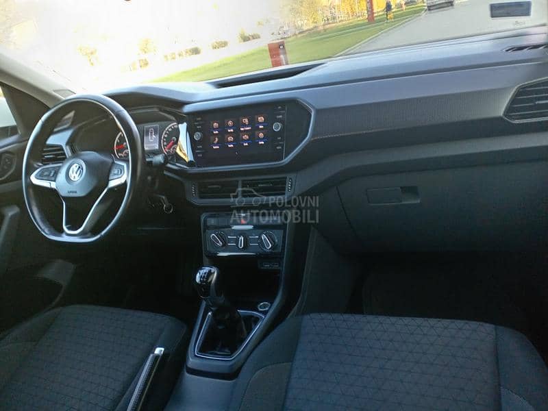 Volkswagen T-Cross 1.0 TSI