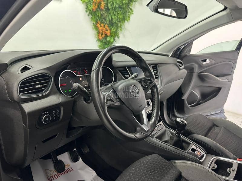 Opel Grandland X 1.5 CDTI INNOVATION