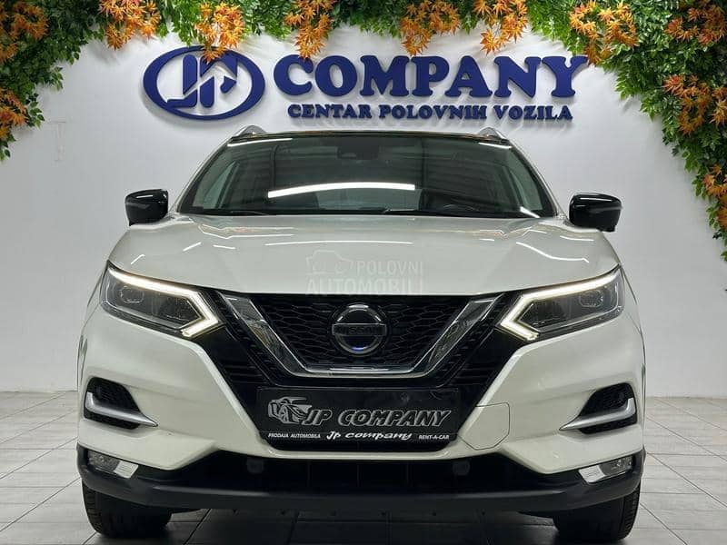 Nissan Qashqai 1.2 TEKNA PERLA PAN