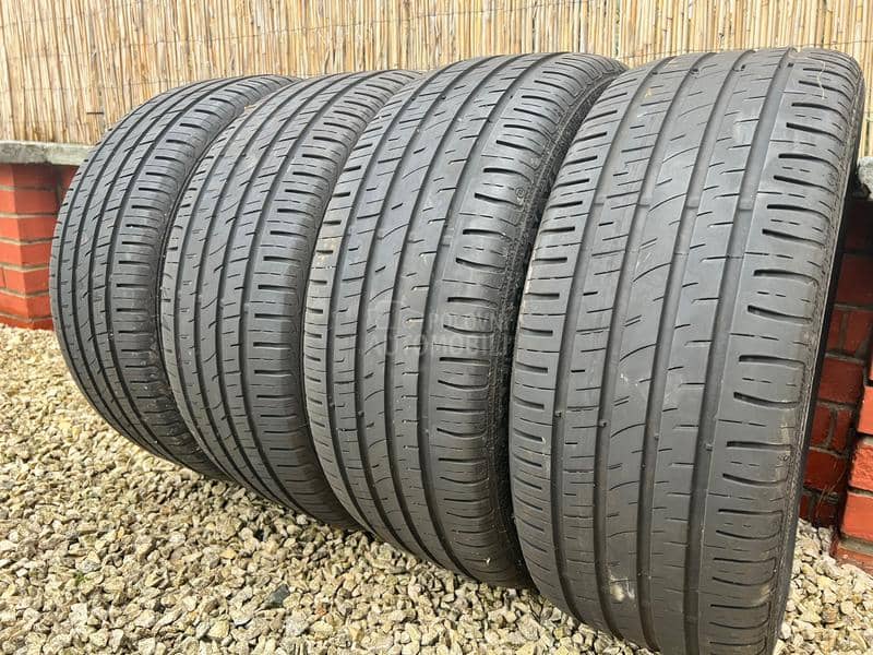 Barum 225/55 R17 Letnja