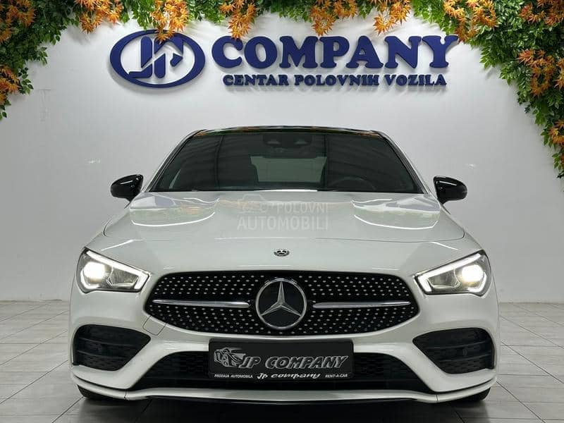 Mercedes Benz CLA 200 AMG LINE PAN AMB