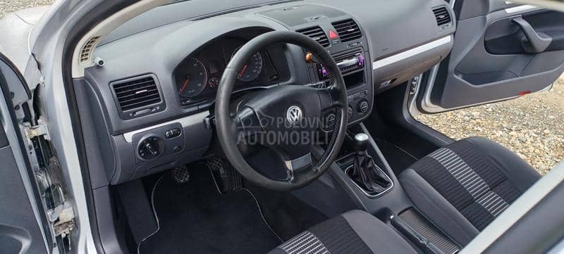 Volkswagen Golf 5 1.9 TDI