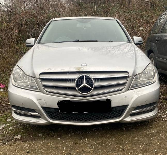 Delovi za Mercedes Benz C 220 W204