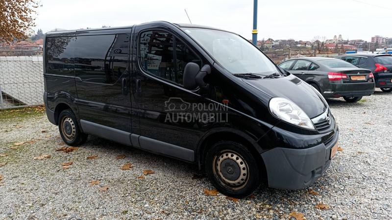 Renault Trafic 2.0dci TERETNI 5 SEDISTA