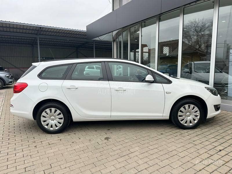 Opel Astra J 1.6 CDTI