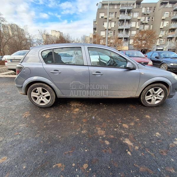 Opel Astra H 1.4