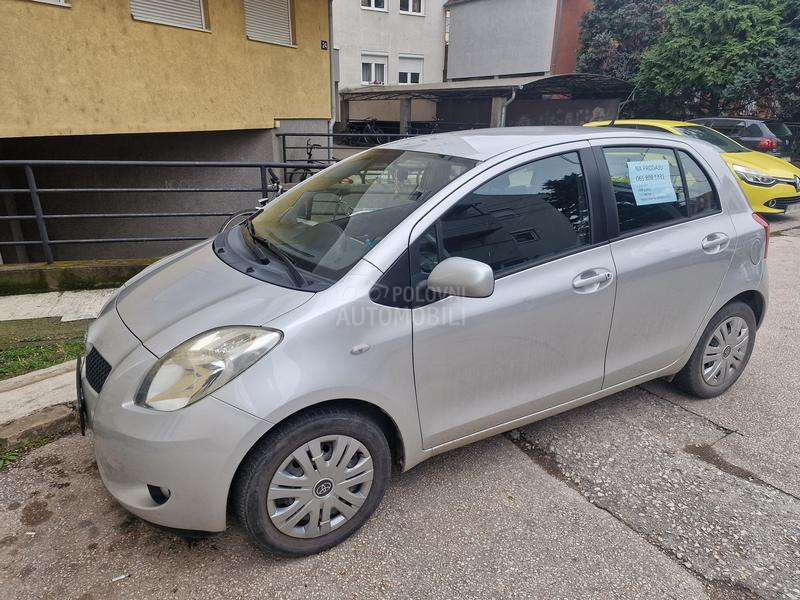 Toyota Yaris 1.3 vvti