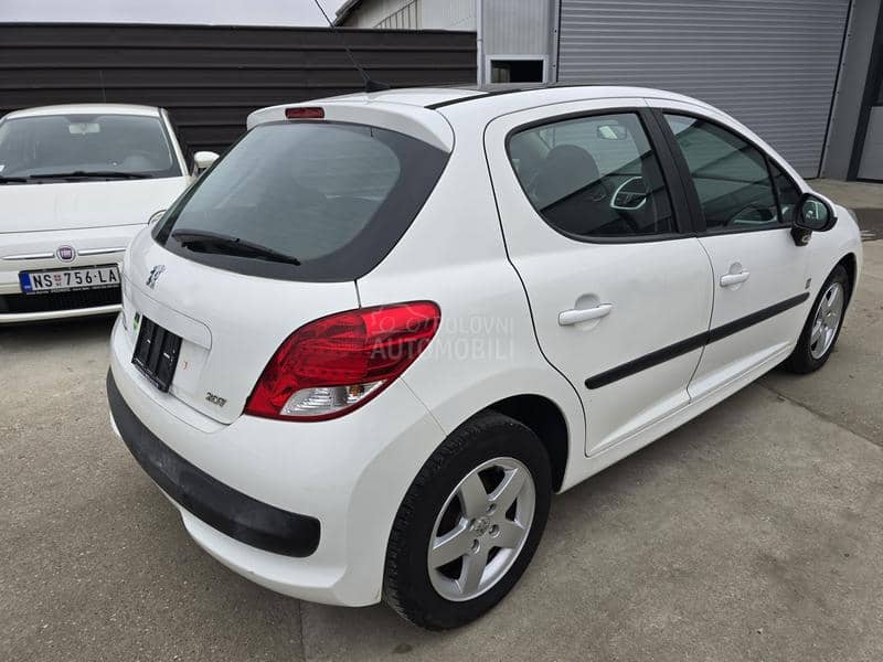 Peugeot 207 1.4 CH