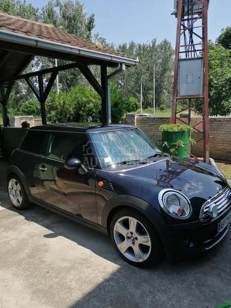 MINI One R56