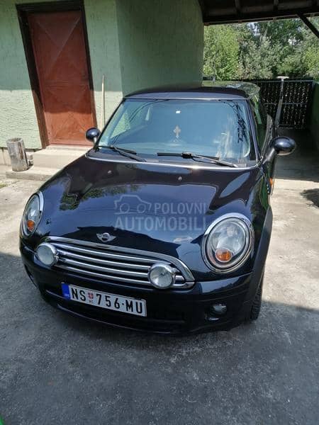 MINI One R56