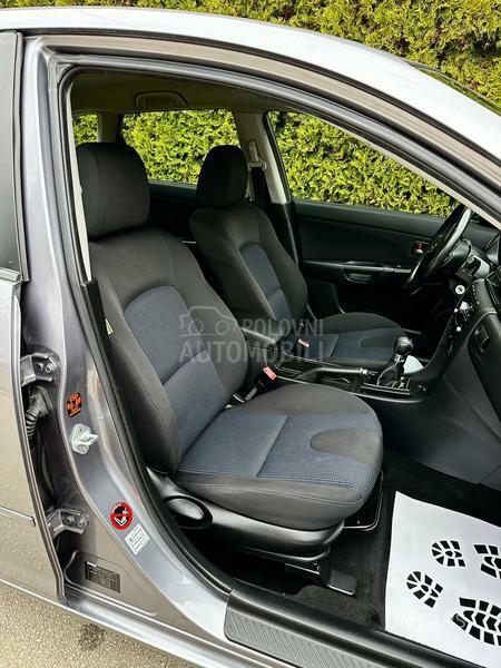 Mazda 3 COMFORT CH