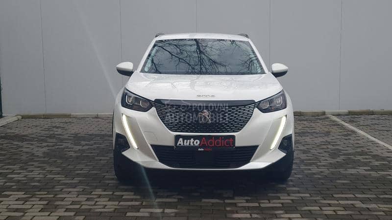 Peugeot 2008 1.2 Allure autom.