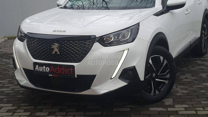 Peugeot 2008 1.2 Allure autom.