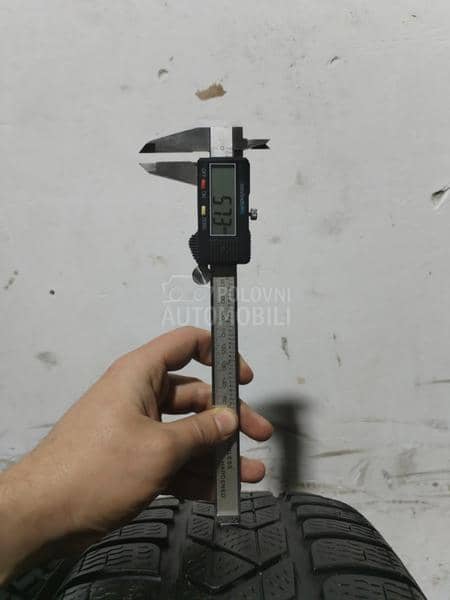 Pirelli 215/60 R16 Zimska