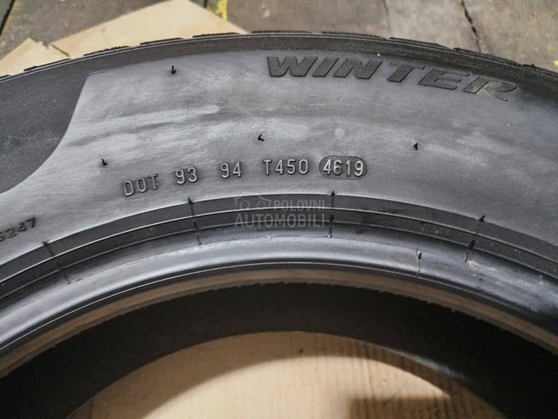 Pirelli 215/60 R16 Zimska