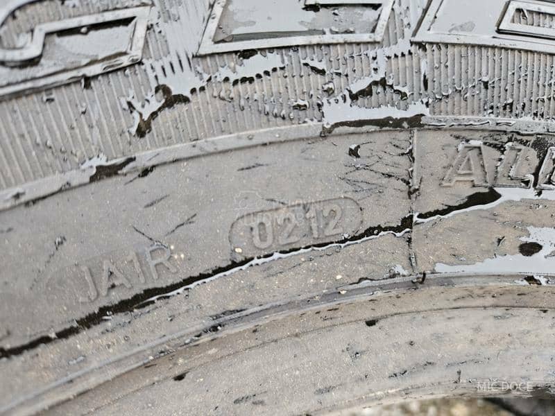 Goodyear 225/70 R16 Sve sezone