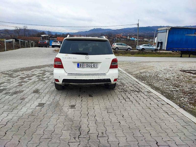 Mercedes Benz GLK 250 4MATIC BLUEEFF