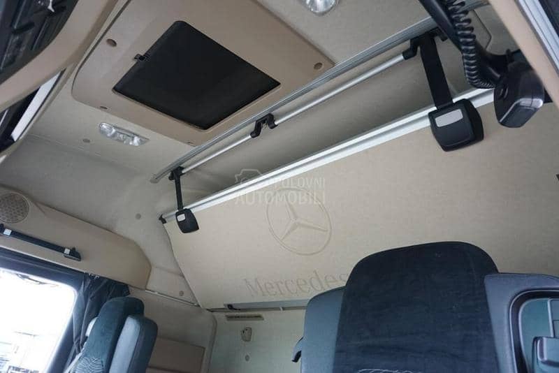 Mercedes Benz ACTROS 1830 / Cerada