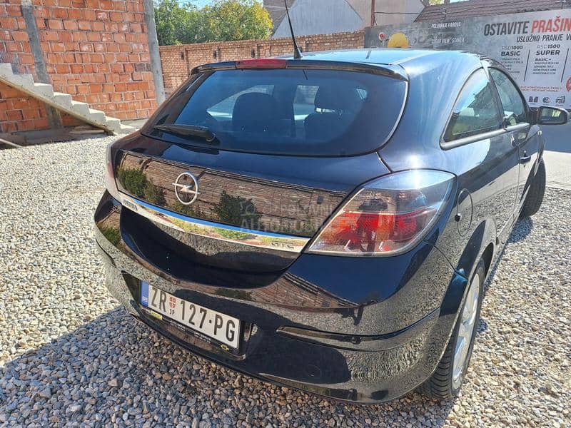 Opel Astra H 1.9 CDTI GTC