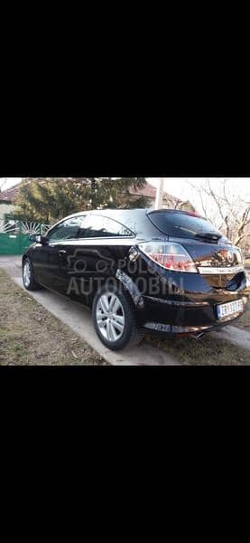 Opel Astra H 1.9 CDTI GTC