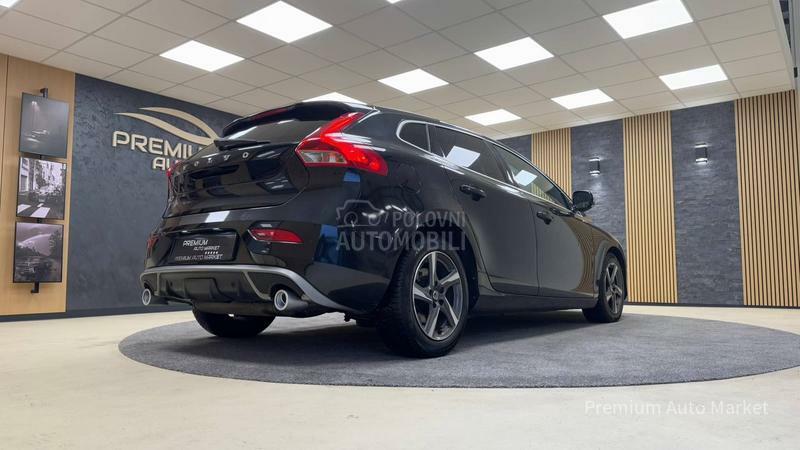 Volvo V40 1.6D/R-DESIGN/AUT/